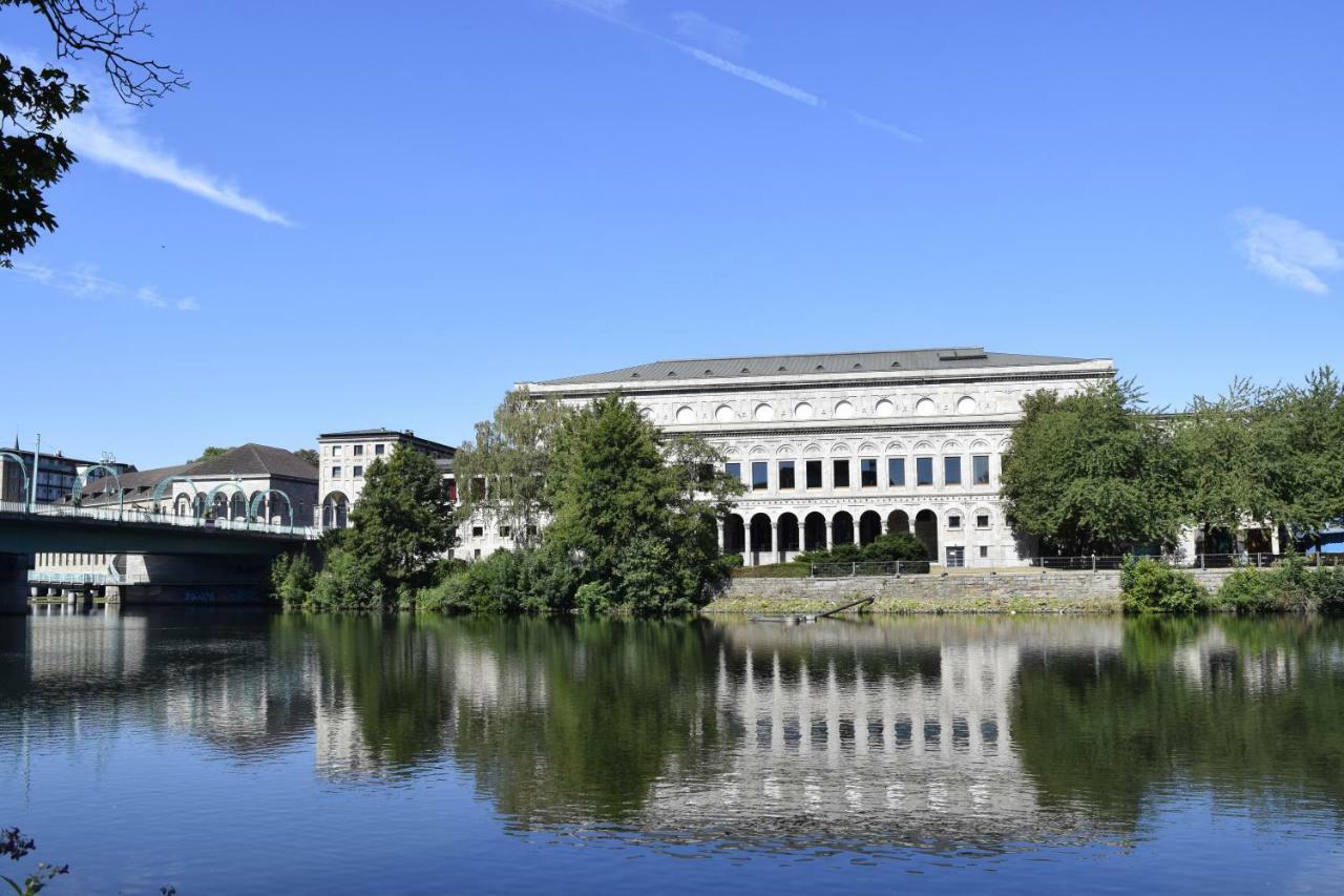 Altstadtwohnung Mit Eigenem Hauseingang Mülheim an der Ruhr Esterno foto